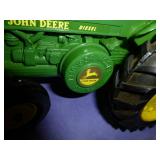 John Deere Diesel Model R Series II toy tractor