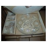 New in original box, vintage Anchor Hocking Snack set, like new condition, 4 cups, 4 plates