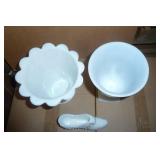 Milk Glass collectors - 2 vintage large vases and cat head shoe