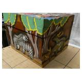 Hand carved and painted Vintage Noahs Ark wood box, another unique item