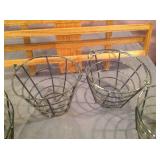 Undercounter Wine Rack & Metal Baskets