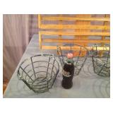 Undercounter Wine Rack & Metal Baskets