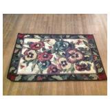 39" x 56" Shaw Industries Rug