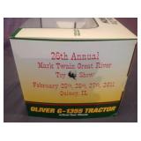 Oliver G-1355 Tractor with Dual Rear Wheels 1/16