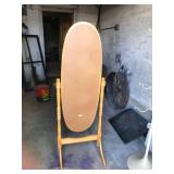 Adjustable Mirror