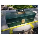 Umco Metal Fishing Tackle Box 17305 Green 16"L
