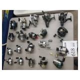 Lot of (20) Fishing Reels