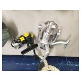 Lot of (20) Fishing Reels