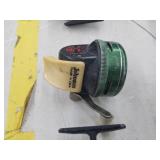 Lot of (10) Vintage Fishing Reels
