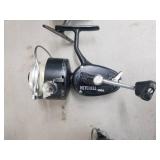 Lot of (10) Vintage Fishing Reels