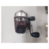 Lot of (10) Vintage Fishing Reels