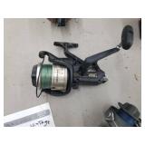Lot of (5) Vintage Large Fishing Reels