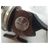 Lot of (10) Vintage Fishing Reels