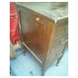 Vintage Desk complete.