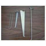 Brackets & Pegboard Hooks