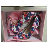 size 10 penny loves kenny floral pu...