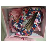 size 10 penny loves kenny floral pu...