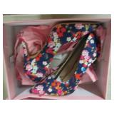 size 10 penny loves kenny floral pu...