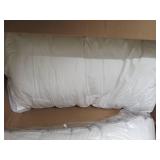 2 xtra firm pillows...