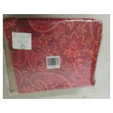 Queen set set red and orange pasley...