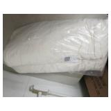 Angelica off white king size bed sp...