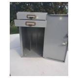 Metal Locking Storage Cabinet no Key