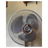 Galaxy 3 Speed Oscillating Floor Fan