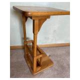 Oak Sofa Server With Magazine Rack
