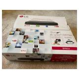 LG Wire Streaming Blue Ray Disc / DVD Player