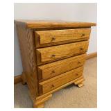 Small Chest of Drawers w/ 4 Drawers