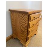 Small Chest of Drawers w/ 4 Drawers