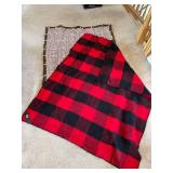 Martha Stewart Everyday Throw and Small Quilt