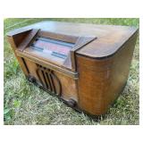 Vintage Clarion Radio Box