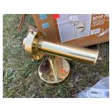 Outdoor Diamond F Brass Wall Lantern