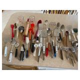Kitchen Utensil Lot