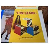Large Assortment of How to Play Piano and Sheet Music