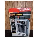New Honeywell Heat Giant Metal 1500w Heater #HZ-2110