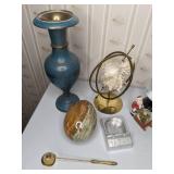 Lot of Mixed Home Décor