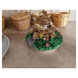 Mixed Lot of Home Décor