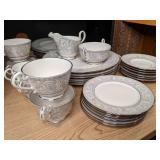 Vintage Franciscan Masterpiece China Renaissance Platinum Placement for 6