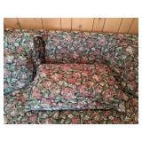Stylish Vintage Floral Couch