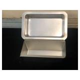 Baking pans