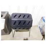 Tumbling Composter with Two Chambers for Efficient Batch Composting
