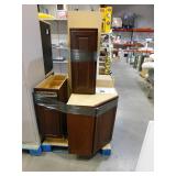 Hampton Assembled Kitchen Cabinet Lot