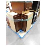 Hampton Assembled Kitchen Cabinet Lot