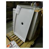 Ovation Curve 30 in. x 48 in. Single Threshold Shower Base in Arctic White