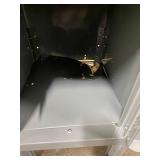6 Space Storage Locker