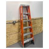WERNER 6 ft 375 lb Load Capacity Fiberglass Twin Stepladder