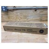 GE Case of Fluorescent T5 Light Bulbs (40 count)