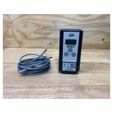 JOHNSON CONTROLS Electronic Temperature Control, SPDT, -40° to 212°F, NEMA 1 Enclosure Type